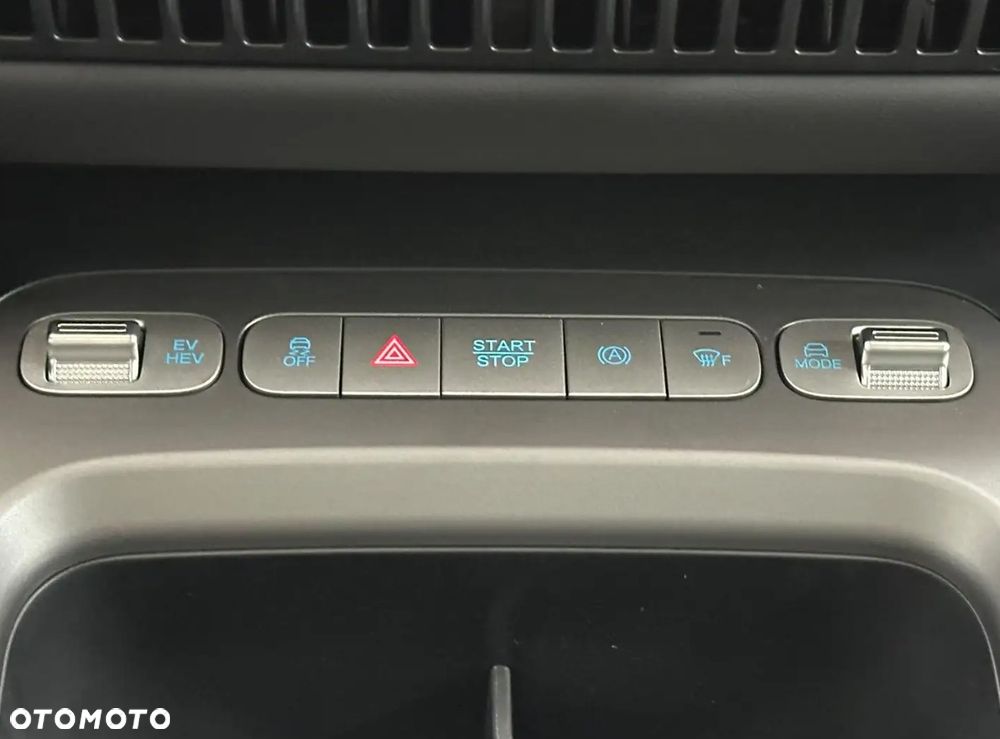 BYD Dolphin - 11