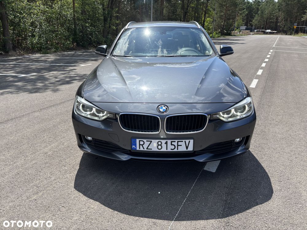 BMW Seria 3 316d - 9