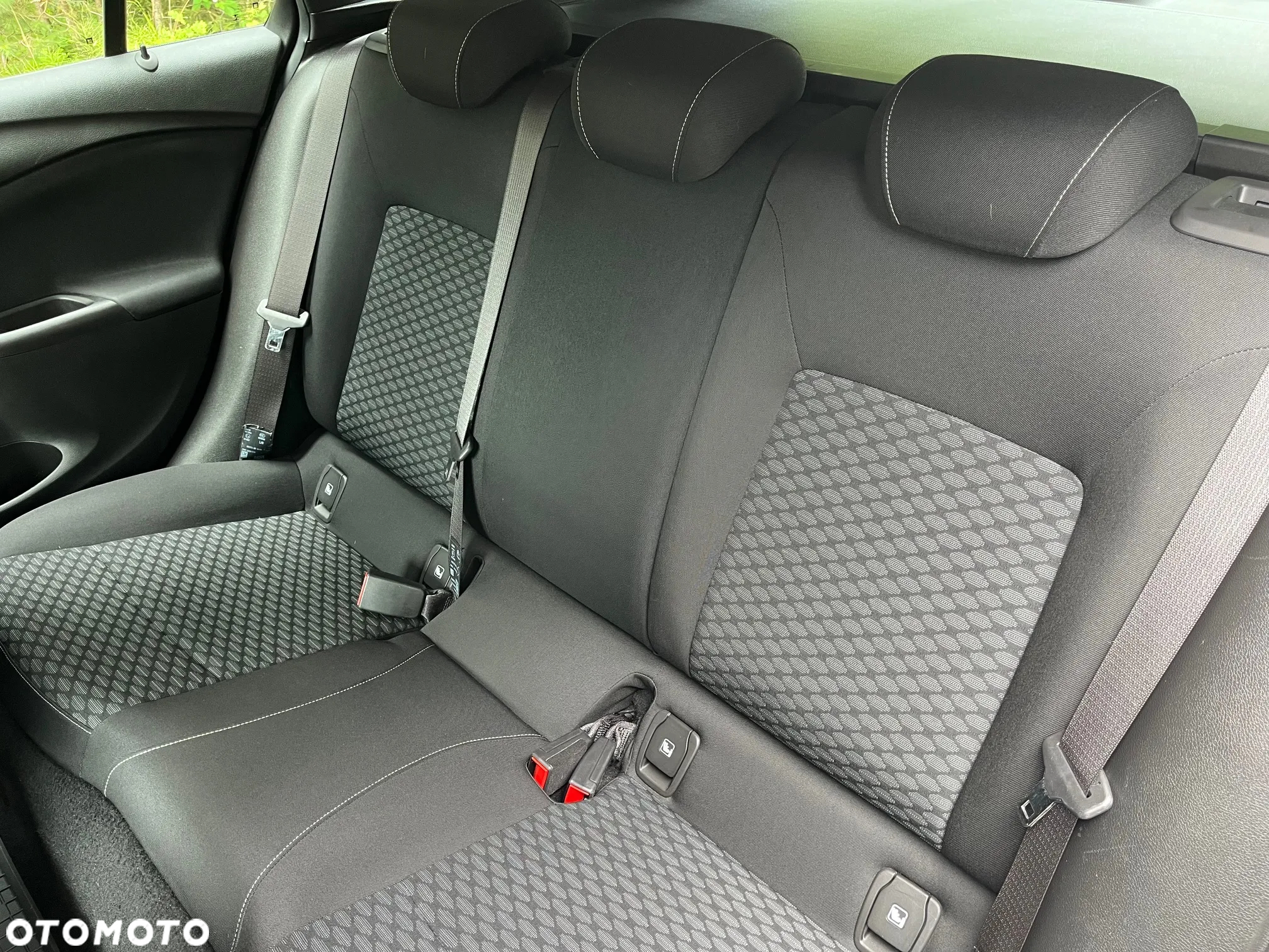 Opel Astra V 1.6 CDTI Enjoy - 23