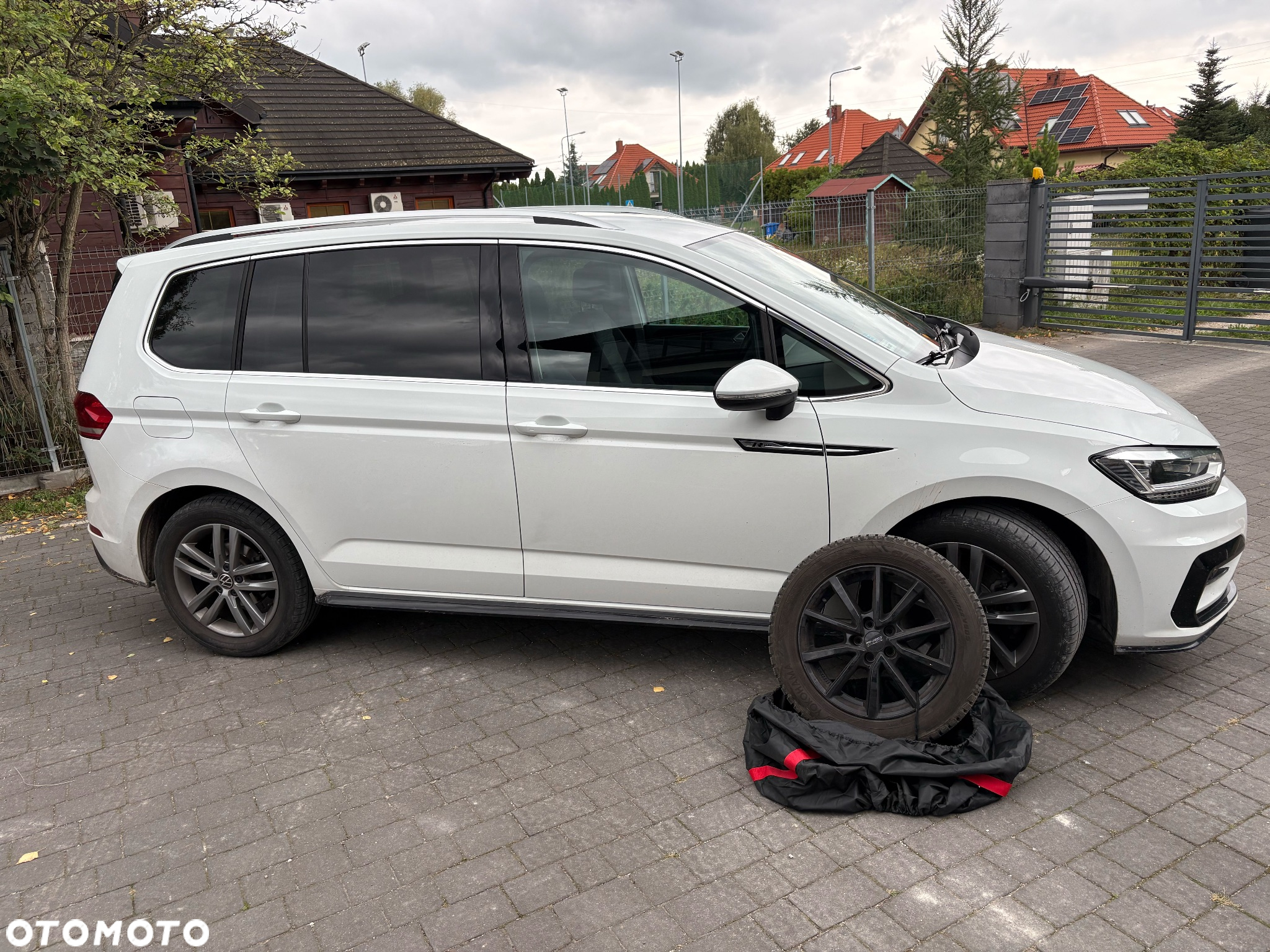 Volkswagen Touran 1.5 TSI EVO Highline DSG - 8