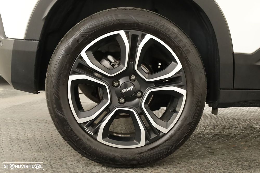 Jeep Avenger 1.2 GSE T3 Altitude - 5