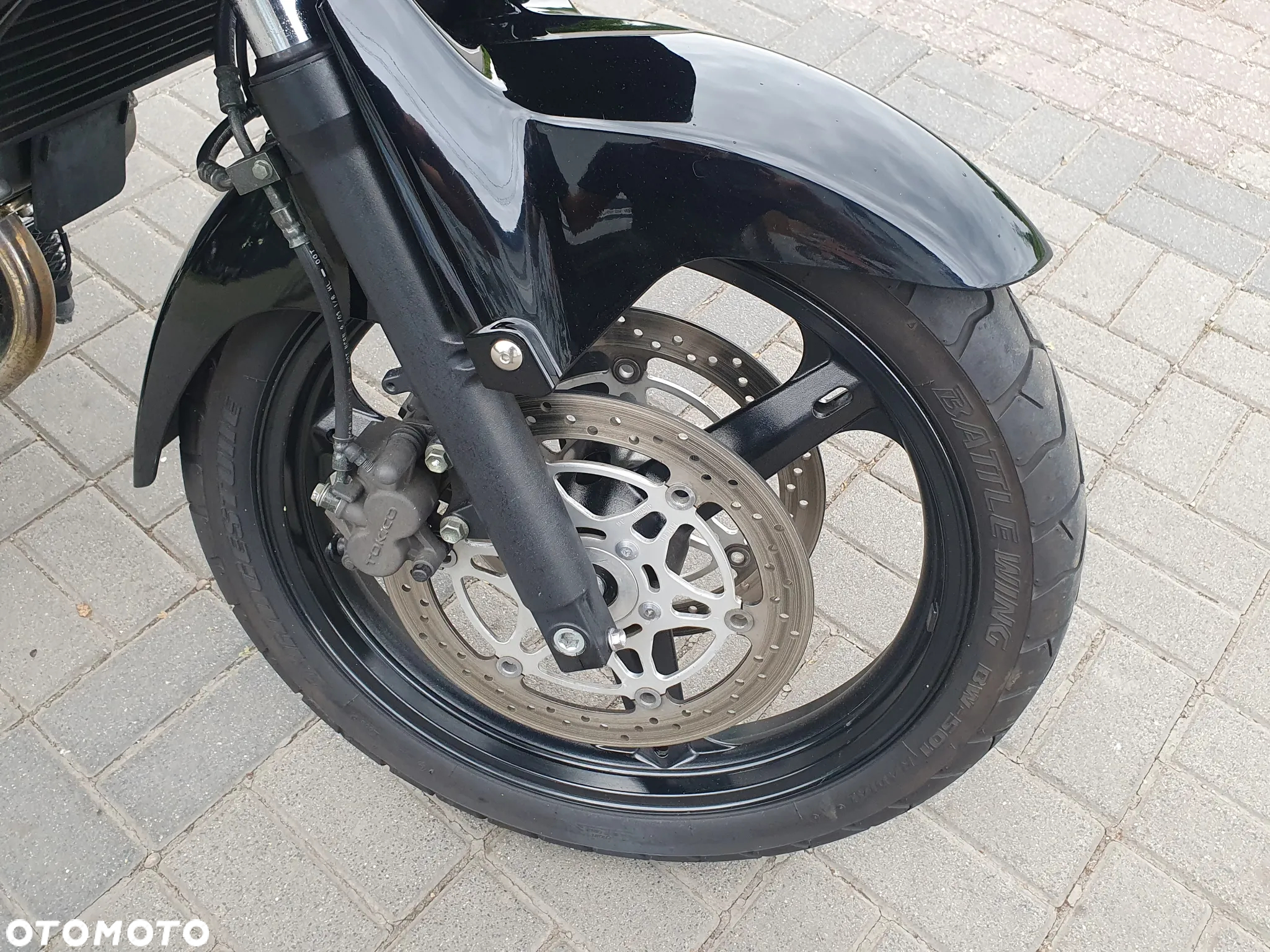 Suzuki V-STROM - 13