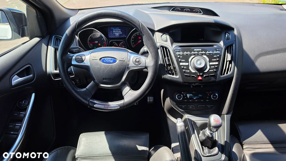 Ford Focus SW 2.0 EcoBoost ST Leather Sport Pack - 7