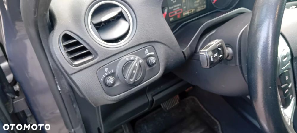 Ford S-Max - 15
