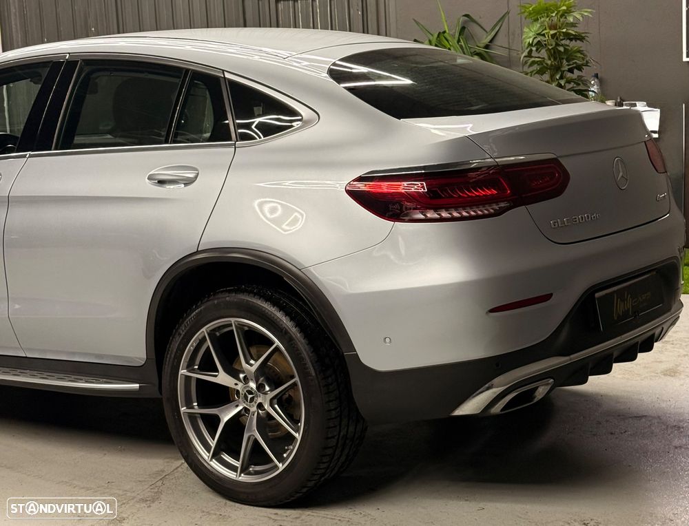 Mercedes-Benz GLC 300 de Coupe 4Matic 9G-TRONIC AMG Line Plus - 13