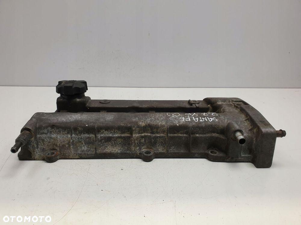 POKRYWA ZAWORÓW Hyundai Santa Fe 2.7 V6 - 4