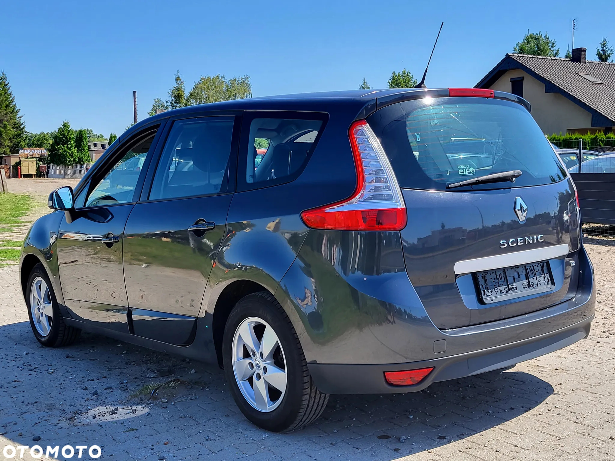 Renault Grand Scenic TCe 130 Dynamique - 8