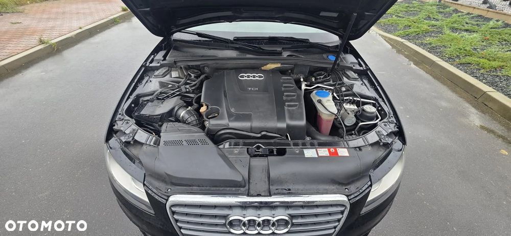 Audi A4 Limousine - 12