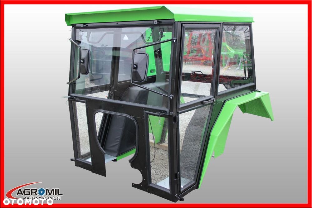 Kabina do ciągnika C- 360 Standard z błotnikami zielona - 1