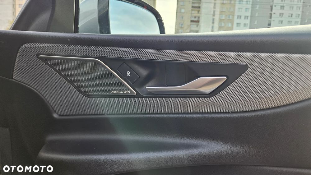 Jaguar XE 2.0 D180 R-Dynamic SE - 15