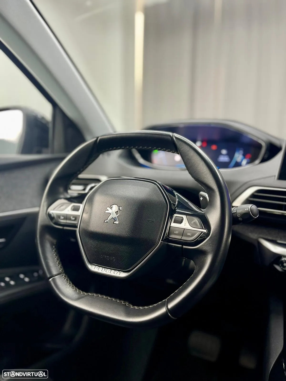 Peugeot 3008 1.6 BlueHDi Allure EAT6 J18 - 22