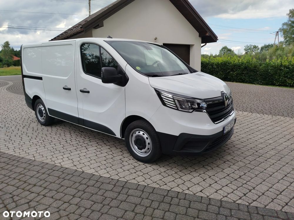 Renault TRAFIC - 2