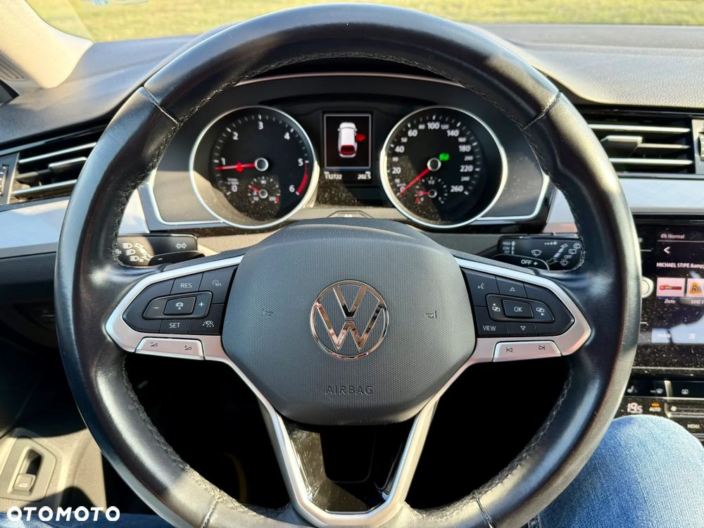 Volkswagen Passat 2.0 TDI Business DSG - 13