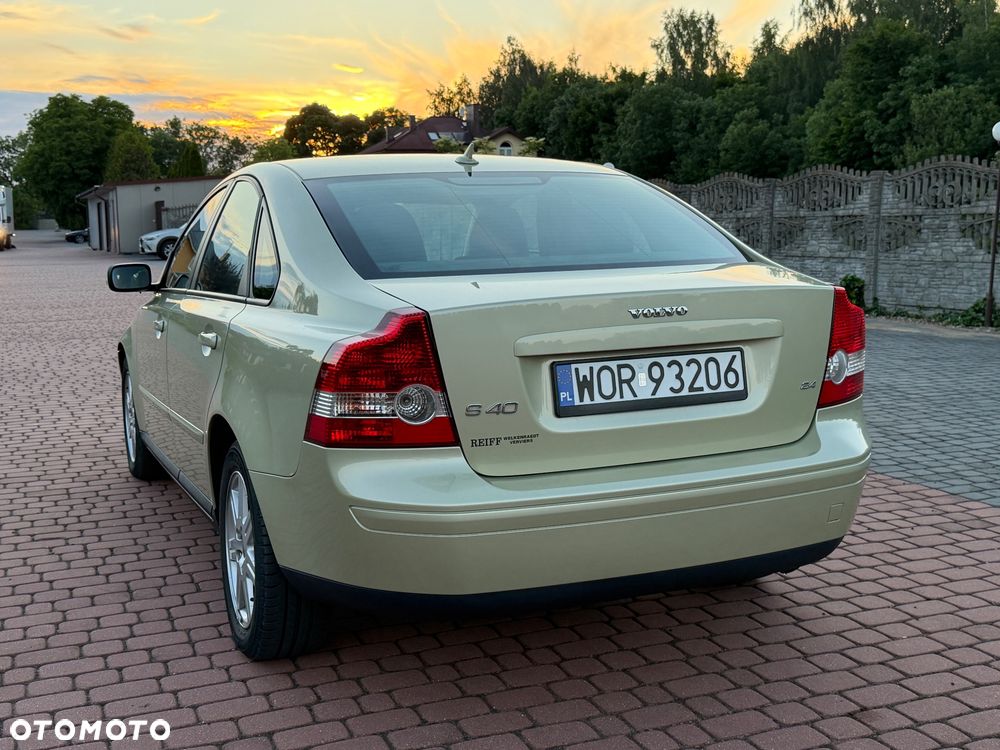 Volvo S40 2.4i Momentum - 10