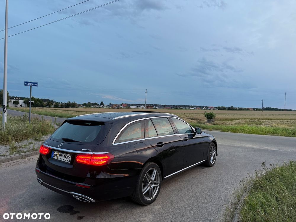 Mercedes-Benz Klasa E 220 d 4-Matic 9G-TRONIC - 7