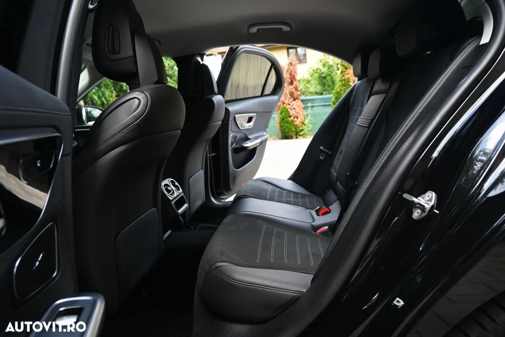 Mercedes-Benz C 300 4MATIC 9G-TRONIC Edition AMG Line - 8