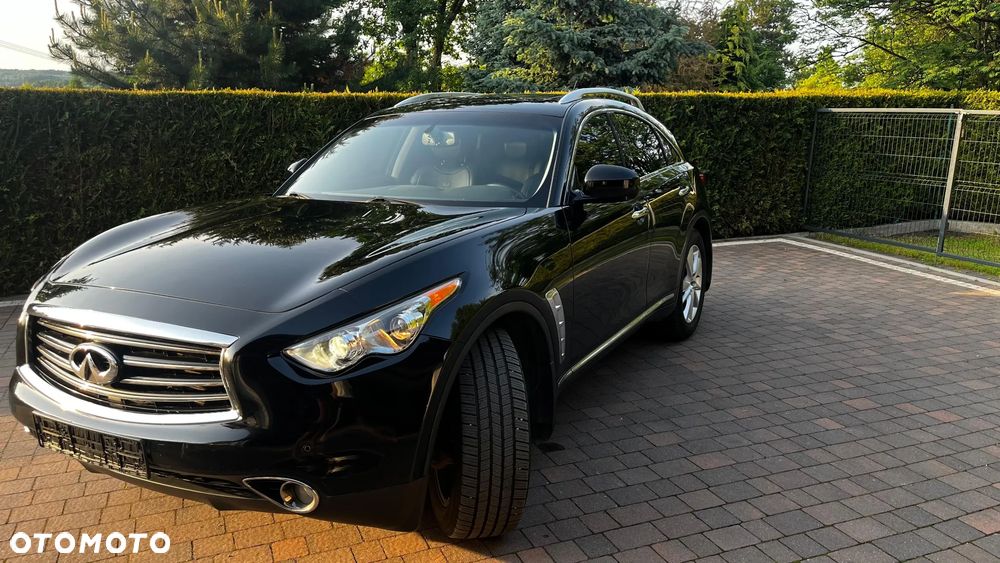 Infiniti FX FX35 AWD - 2