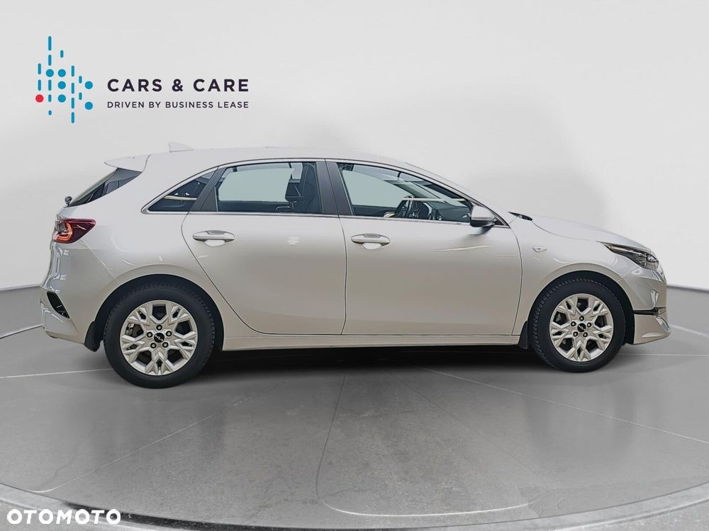Kia Ceed 1.5 T-GDI M - 21