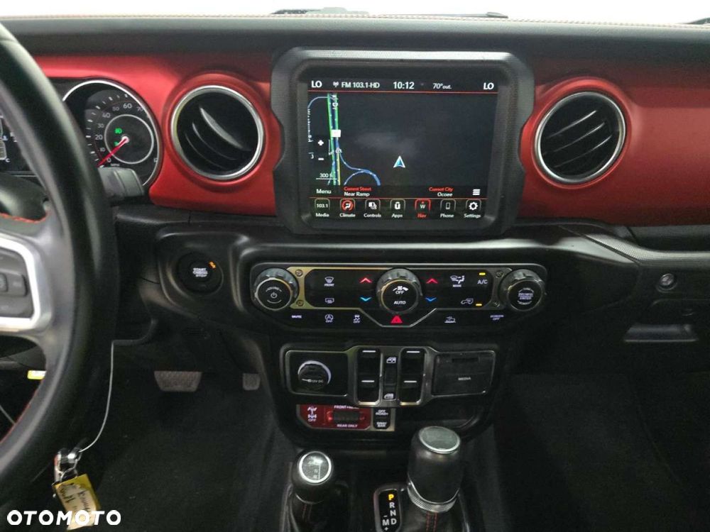 Jeep Wrangler - 13