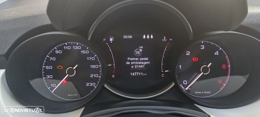 Fiat 500X 1.3 MJ City Cross S&S - 9