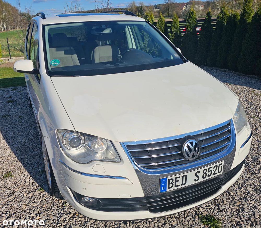 Volkswagen Touran - 2