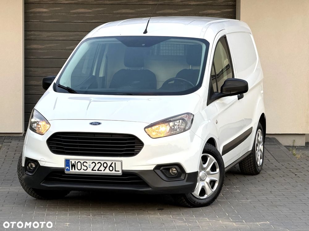 Ford TRANSIT COURIER