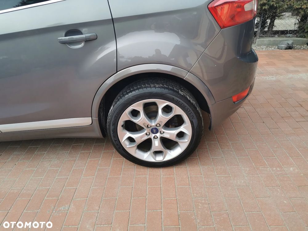 Ford Kuga 2.0 TDCi 4x4 Individual - 14