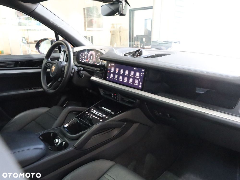 Porsche Cayenne - 10