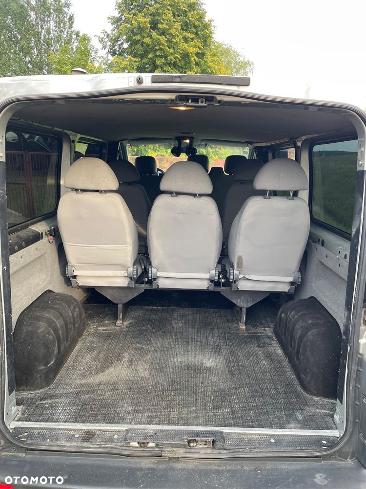 Opel Vivaro Tour - 5