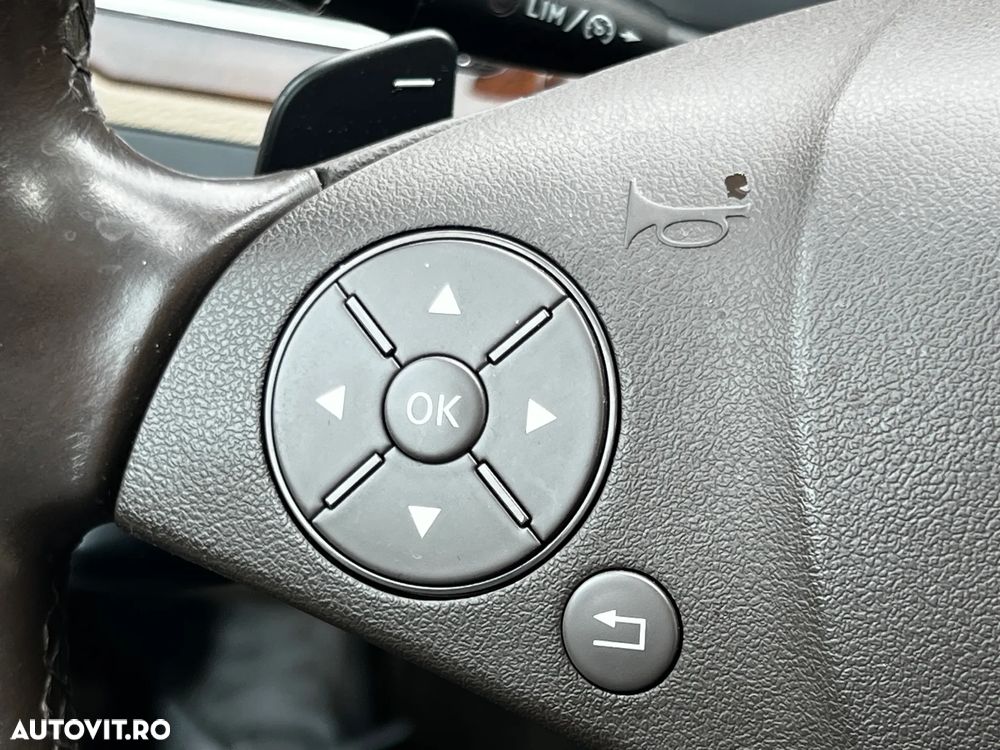 Mercedes-Benz E - 19