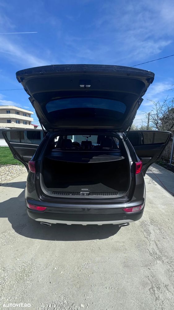 Kia Sportage 2,0 CRDI AWD Aut. GT Line - 17