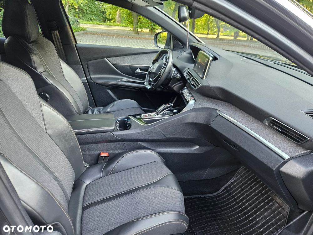 Peugeot 3008 1.6 PureTech GT Pack S&S EAT8 - 16