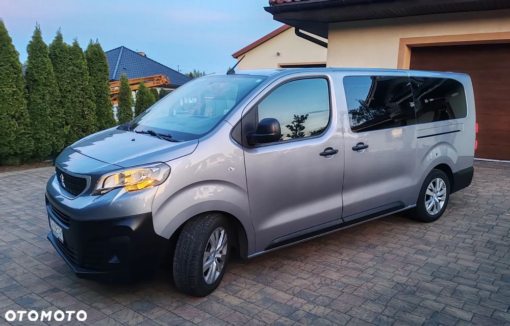 Peugeot Traveller 1.5 BlueHDi Long Business - 9