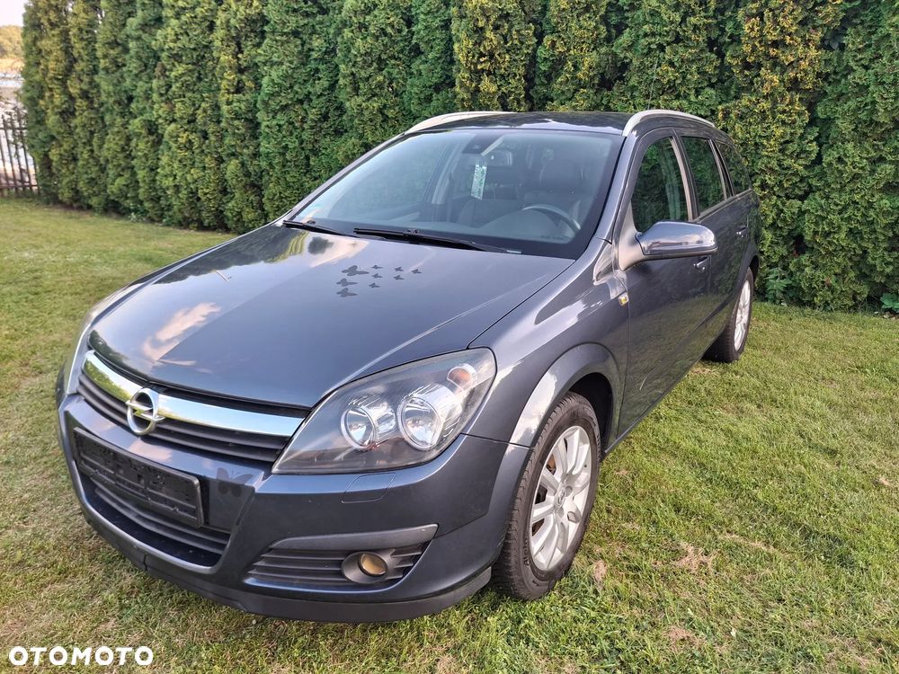 Opel Astra 1.8 Caravan Cosmo - 2