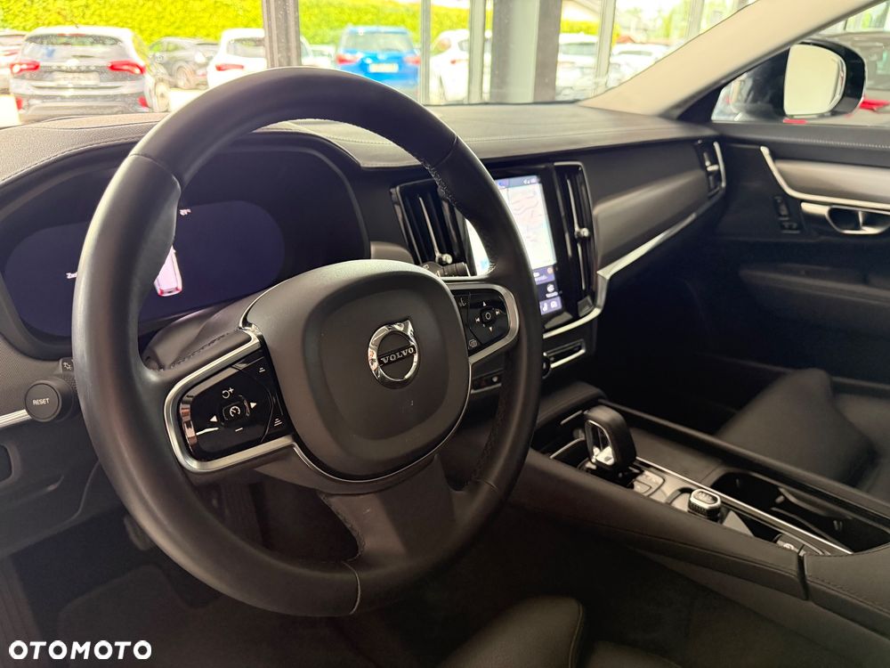 Volvo V90 Cross Country B4 D AWD Plus - 18