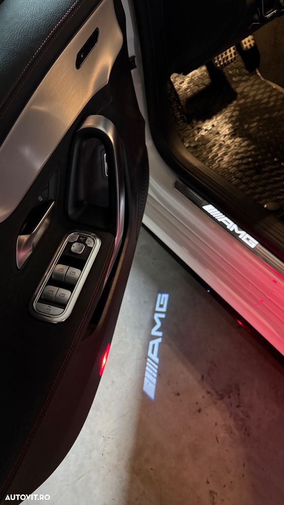 Mercedes-Benz CLA AMG 35 4MATIC AMG Speedshift 7G-DCT - 11