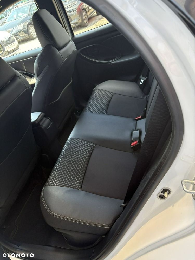 Toyota Yaris - 19