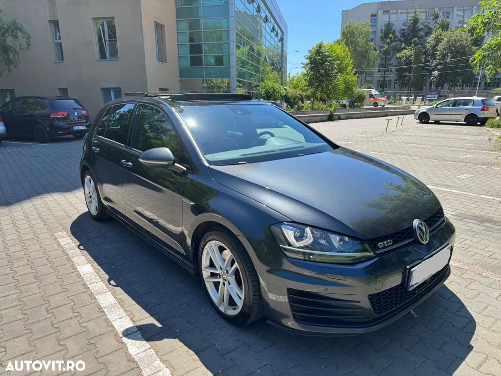 Volkswagen Golf GTD (BlueMotion Technology) DSG - 1