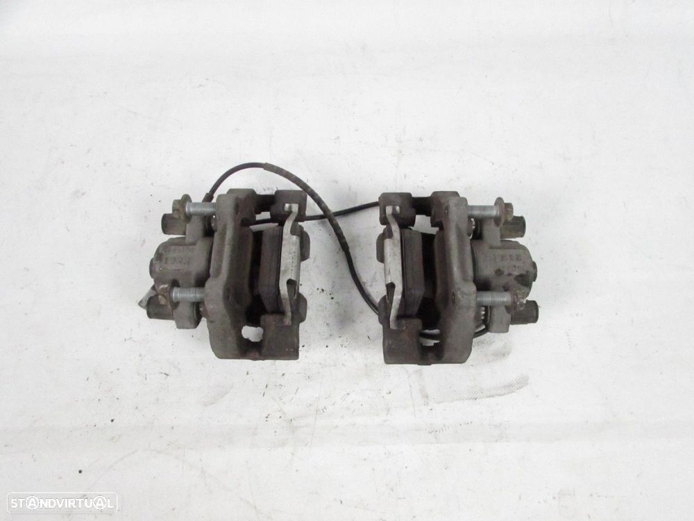 Conjunto de pinças Travão Trás Seminovo/ Original BMW 1 (F20)/BMW 1 (F21)/BMW 2... - 4