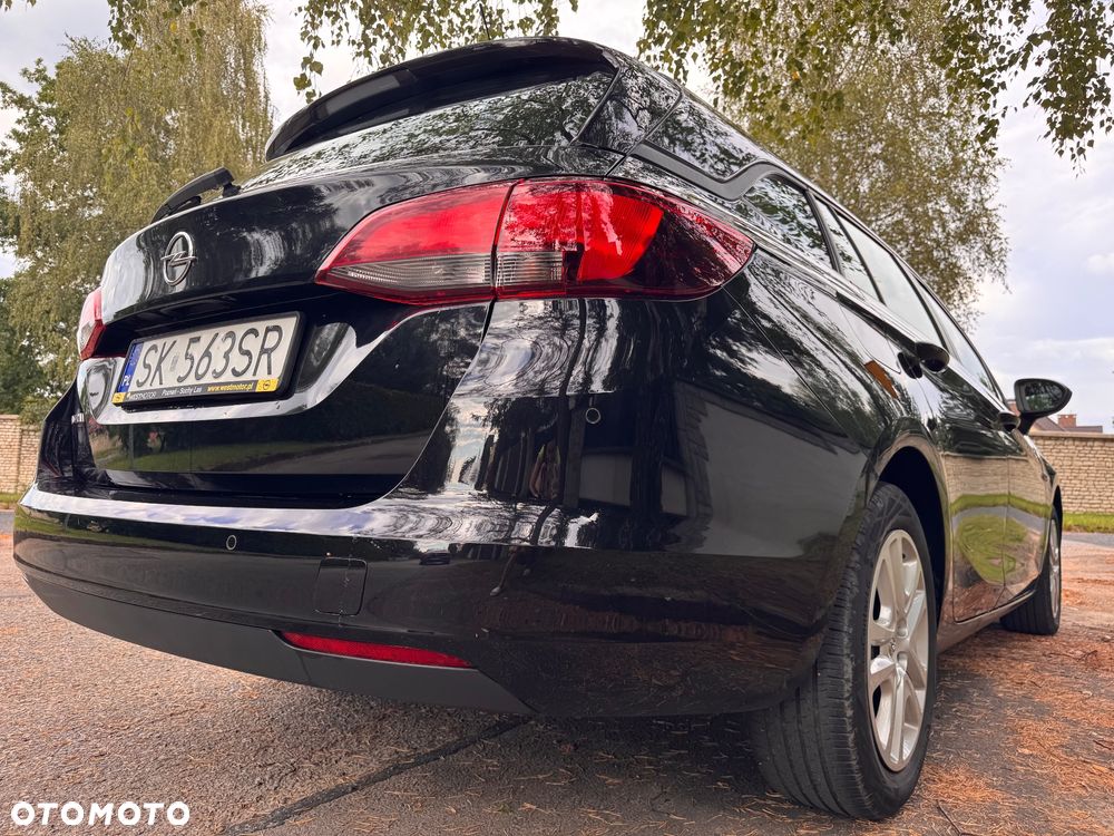 Opel Astra 1.2 T Elegance S&S - 8