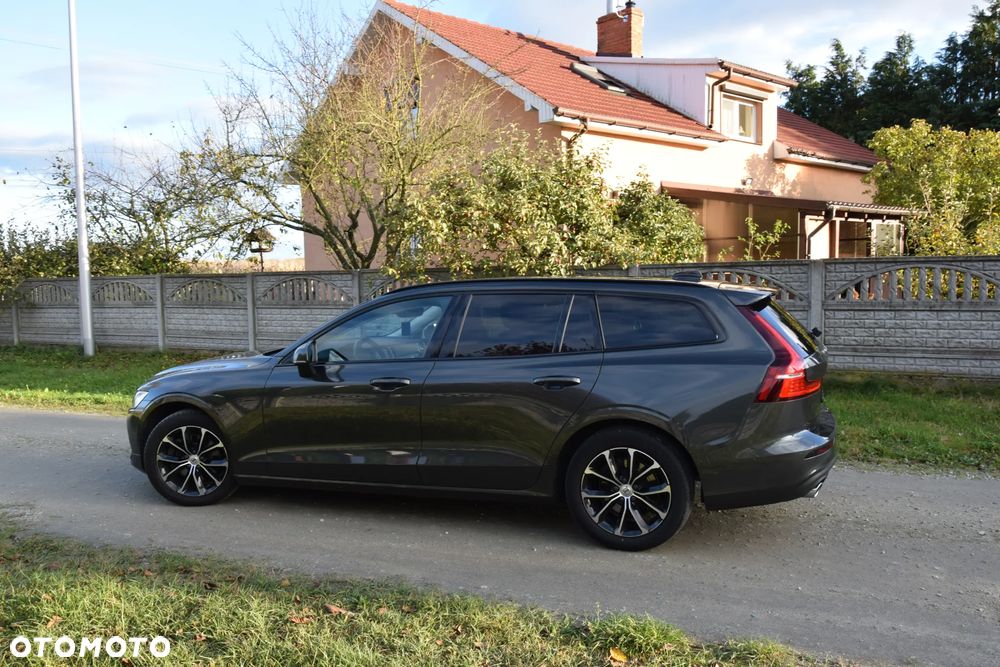 Volvo V60 B4 D Geartronic Momentum Pro - 10