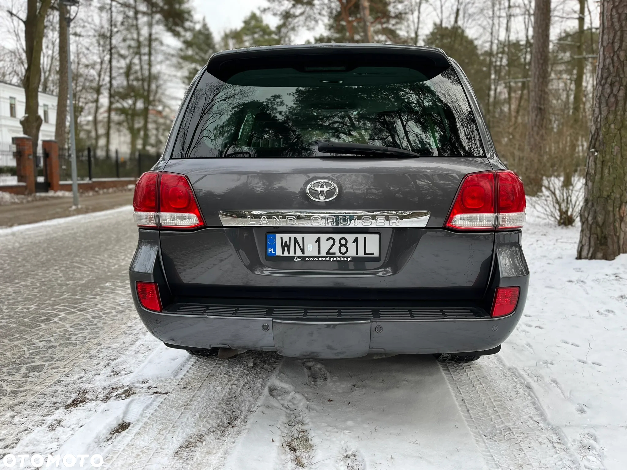 Toyota Land Cruiser - 6