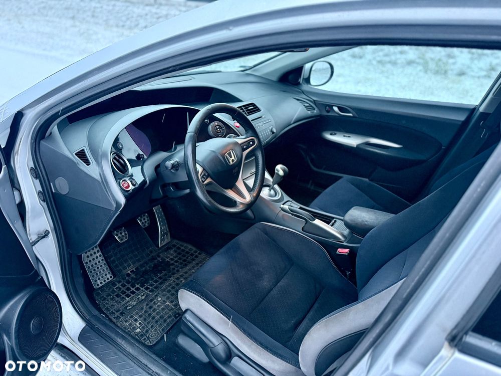 Honda Civic 1.4 Base - 11