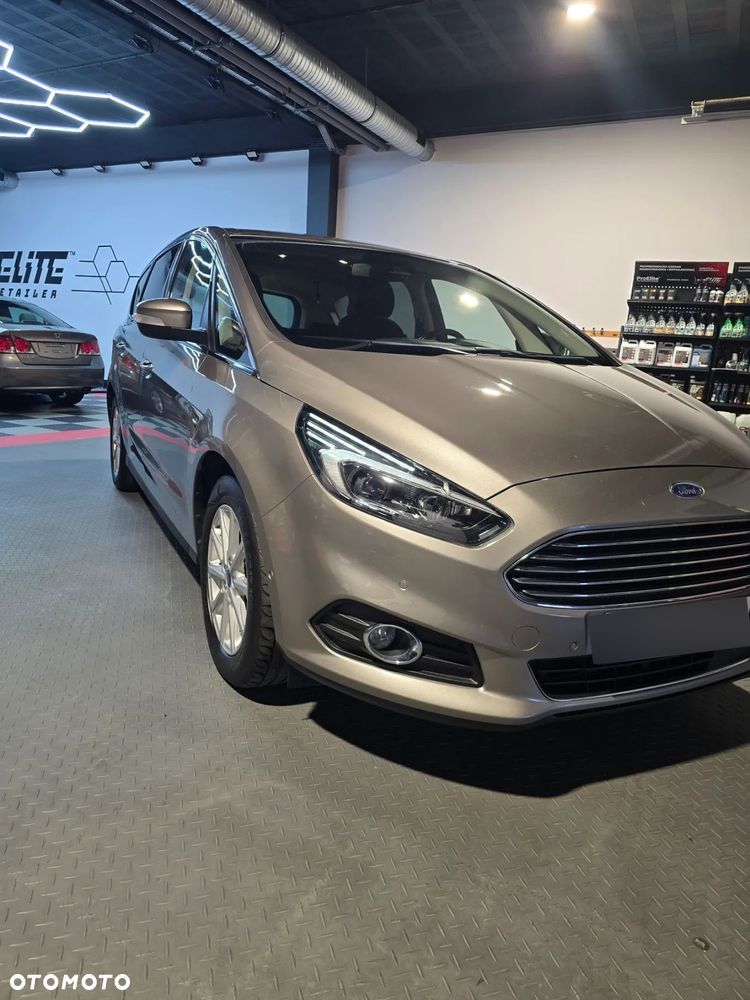 Ford S-Max 2.0 TDCi Titanium PowerShift - 29