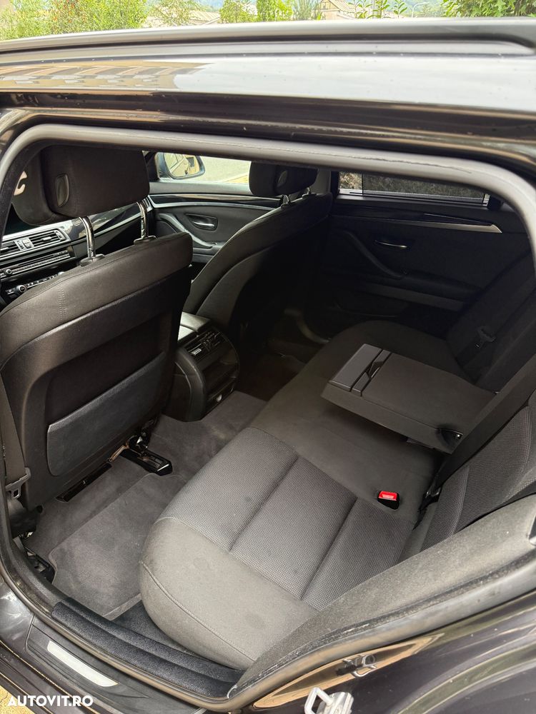 BMW Seria 5 520d - 10