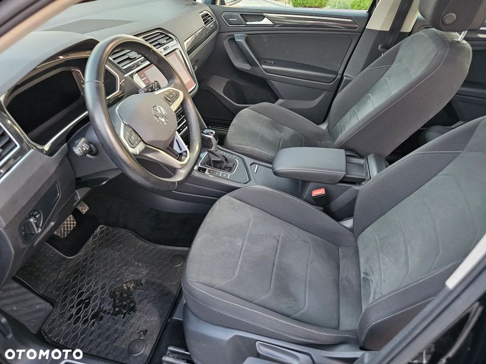 Volkswagen Tiguan 2.0 TDI SCR Elegance DSG - 14