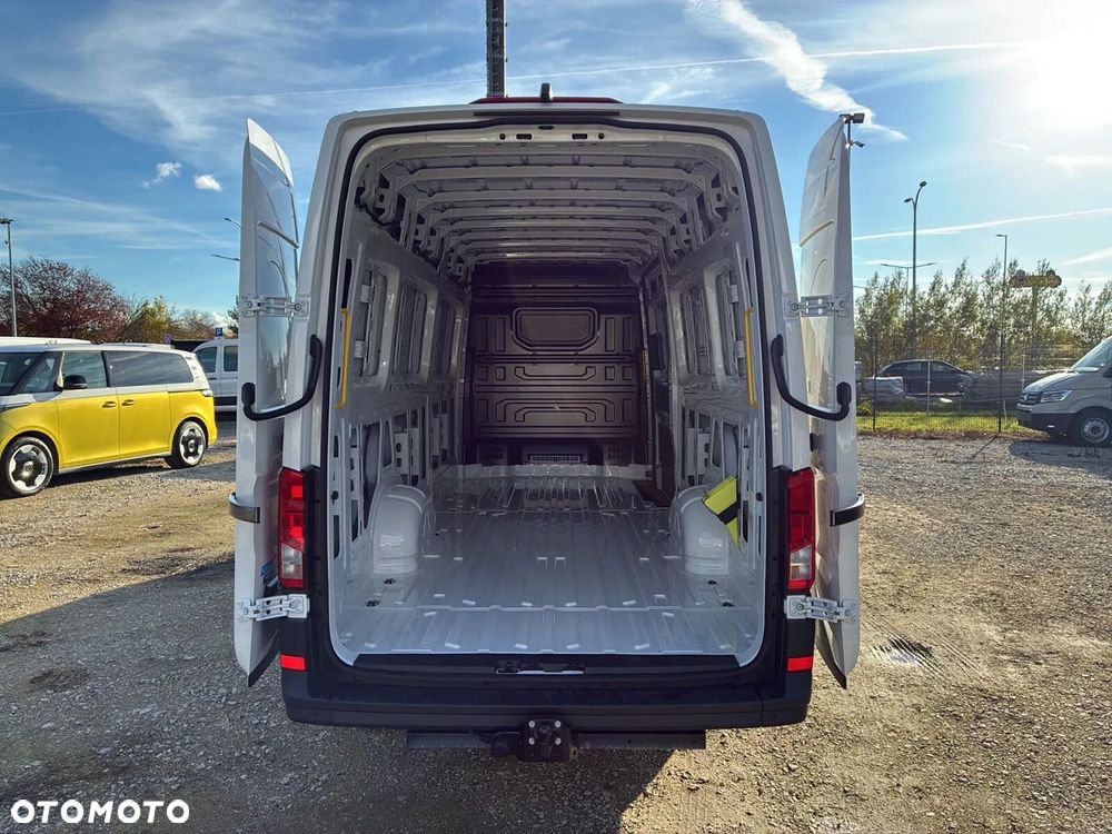 Volkswagen Crafter 35 Furgon LONG/L5H3, 2.0BiTDI 177KM, 4490mm, Wysoki dach, r.o. 4490 - 11