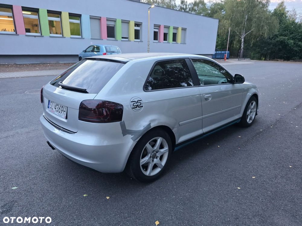 Audi A3 3-drzwiowe 2.0 TFSI S line Sportpaket (plus) - 5