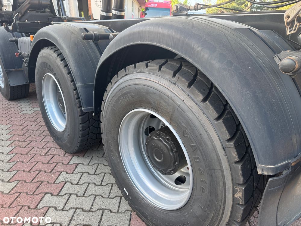 MAN TGX 35.460 - 13