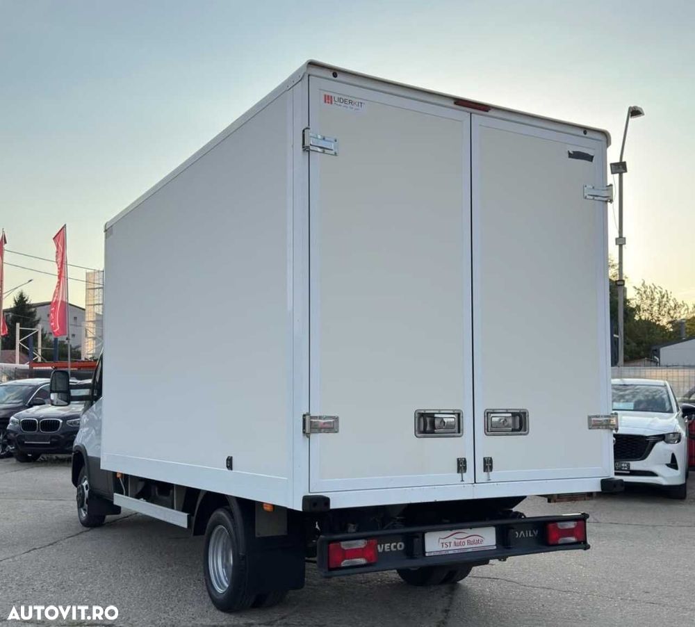 Iveco DAILY - 7